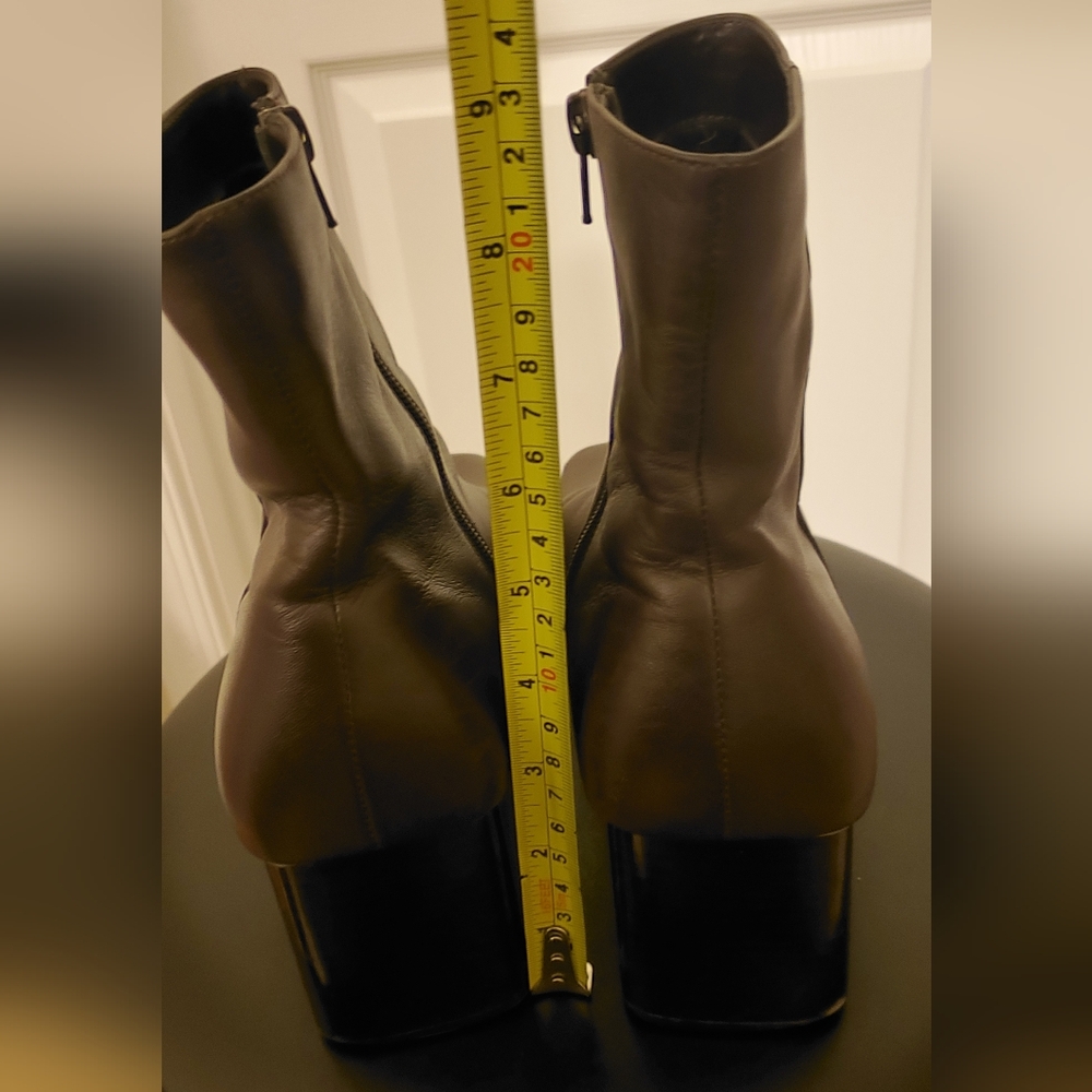 Chocolate brown boot (W) roomy 9.5 - Picture 11 of 11